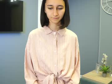 girl These Girls Are Your Sex Cam Fans When You Push Tokens with dollybolling