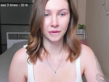 girl These Girls Are Your Sex Cam Fans When You Push Tokens with tender_babe