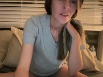 girl These Girls Are Your Sex Cam Fans When You Push Tokens with toriryann23