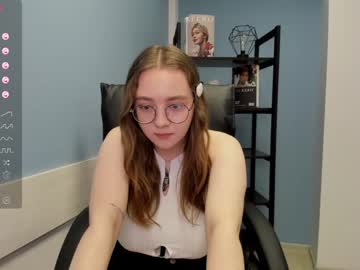 girl These Girls Are Your Sex Cam Fans When You Push Tokens with emma_adorablle