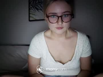 girl These Girls Are Your Sex Cam Fans When You Push Tokens with kaybby2005