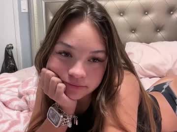 girl These Girls Are Your Sex Cam Fans When You Push Tokens with sophialynnxx