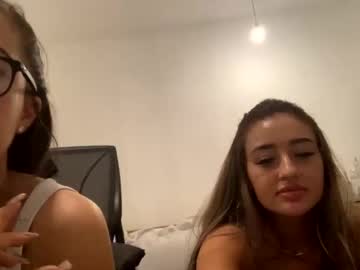 girl These Girls Are Your Sex Cam Fans When You Push Tokens with mimi_monroe1