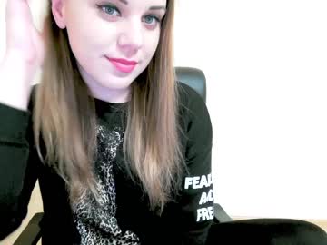 girl These Girls Are Your Sex Cam Fans When You Push Tokens with limebabykristi123
