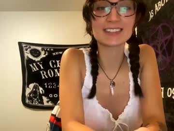 girl These Girls Are Your Sex Cam Fans When You Push Tokens with cece_d97
