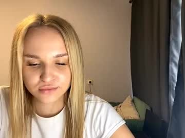 girl These Girls Are Your Sex Cam Fans When You Push Tokens with sheenahanks