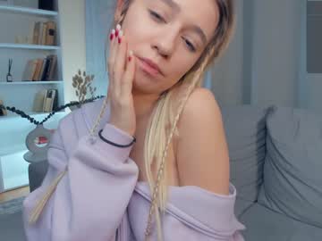 girl These Girls Are Your Sex Cam Fans When You Push Tokens with darcy_flame