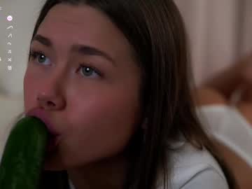 girl These Girls Are Your Sex Cam Fans When You Push Tokens with oxonmymind