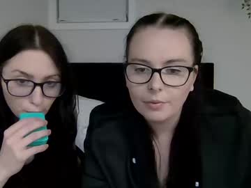 couple These Girls Are Your Sex Cam Fans When You Push Tokens with amberxorae