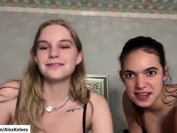 girl These Girls Are Your Sex Cam Fans When You Push Tokens with okjas