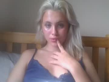 girl These Girls Are Your Sex Cam Fans When You Push Tokens with erika123xo