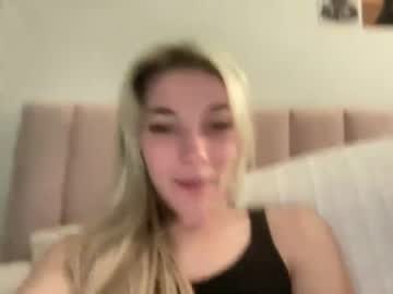 girl These Girls Are Your Sex Cam Fans When You Push Tokens with bee_my_passion
