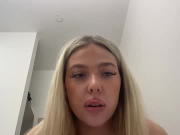 girl These Girls Are Your Sex Cam Fans When You Push Tokens with emabluee2