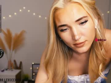 girl These Girls Are Your Sex Cam Fans When You Push Tokens with beanco478298