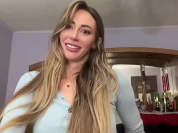 girl These Girls Are Your Sex Cam Fans When You Push Tokens with caylacridley