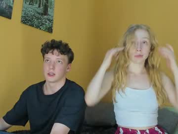 couple These Girls Are Your Sex Cam Fans When You Push Tokens with emily0303