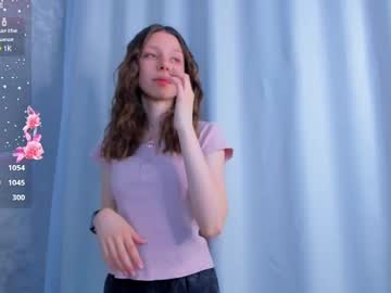 girl These Girls Are Your Sex Cam Fans When You Push Tokens with elzania