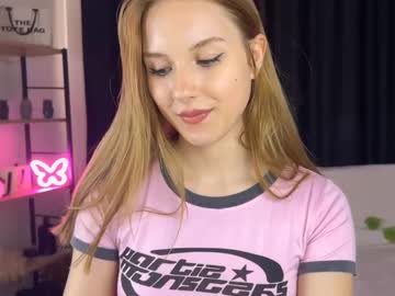 girl These Girls Are Your Sex Cam Fans When You Push Tokens with bernardaboons