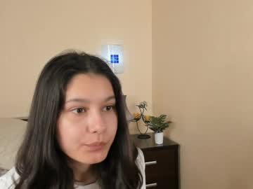 girl These Girls Are Your Sex Cam Fans When You Push Tokens with hildaharding