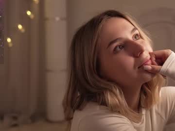 girl These Girls Are Your Sex Cam Fans When You Push Tokens with aurmur