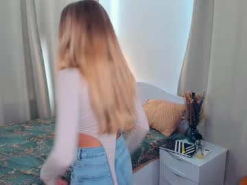 girl These Girls Are Your Sex Cam Fans When You Push Tokens with sunshine_lorri