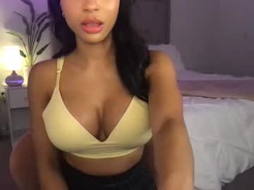 girl These Girls Are Your Sex Cam Fans When You Push Tokens with misslady30