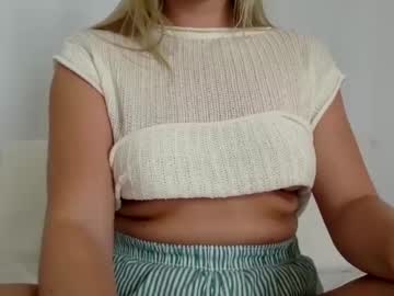 girl These Girls Are Your Sex Cam Fans When You Push Tokens with innocentblonde789