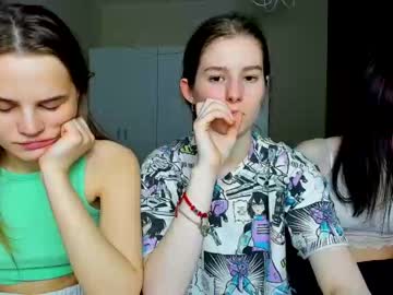 couple These Girls Are Your Sex Cam Fans When You Push Tokens with sophie_and_rachelss