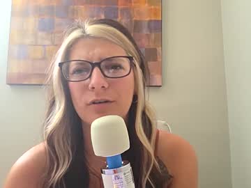 girl These Girls Are Your Sex Cam Fans When You Push Tokens with goddessclaire11