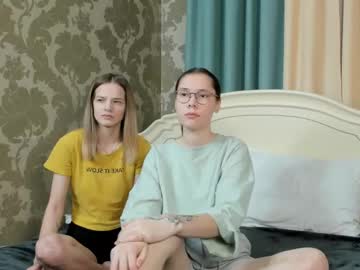 couple These Girls Are Your Sex Cam Fans When You Push Tokens with lisa_alice0