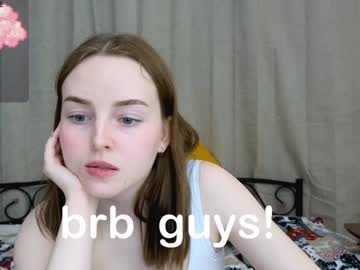 girl These Girls Are Your Sex Cam Fans When You Push Tokens with bae_cake_