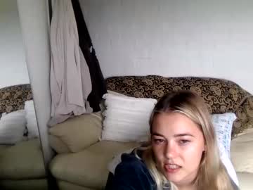 girl These Girls Are Your Sex Cam Fans When You Push Tokens with blondee18