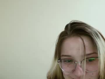 couple These Girls Are Your Sex Cam Fans When You Push Tokens with liya_still